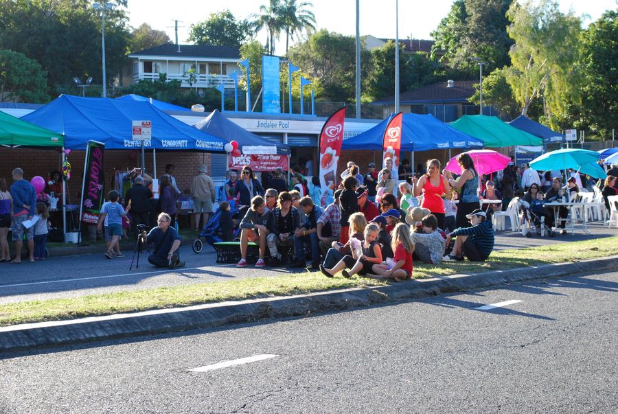 Crowds at the 2011 flood recovery street party
